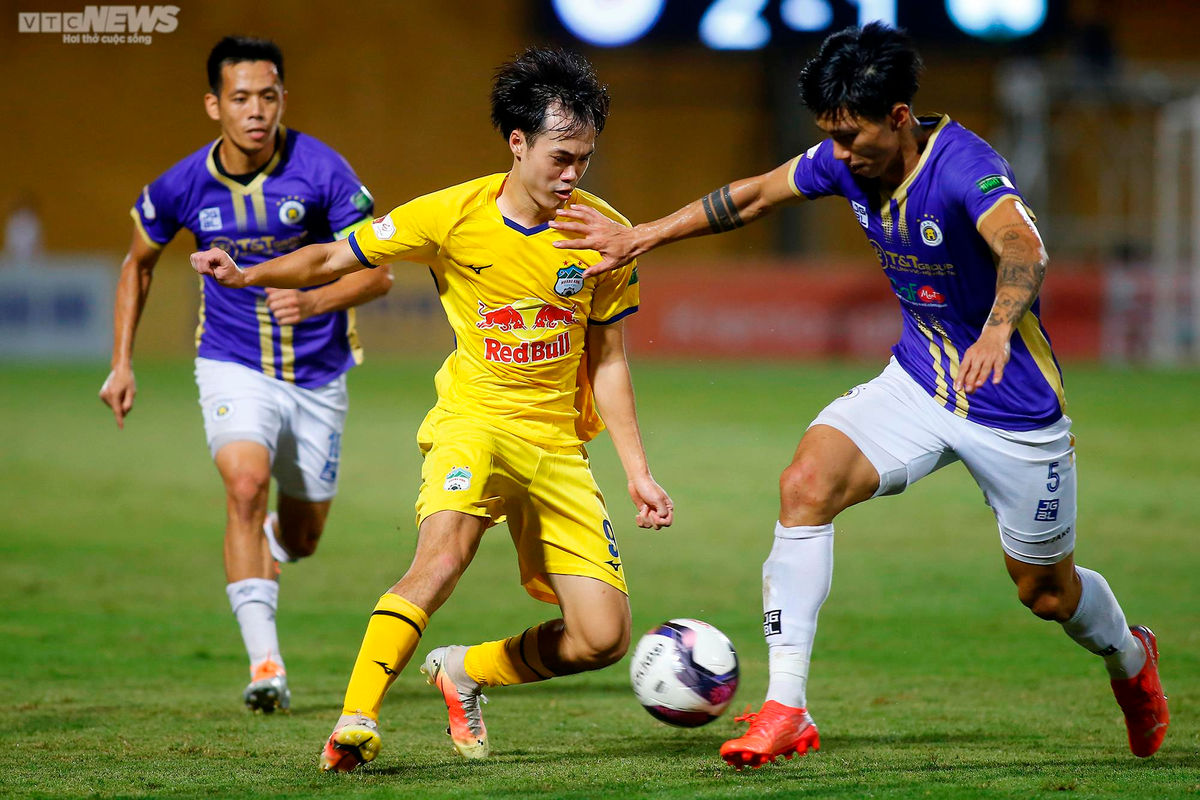 bau-duc-noi-doi-va-nghe-thuat-theo-duoi-su-doi-gian-den-tan-cung-2